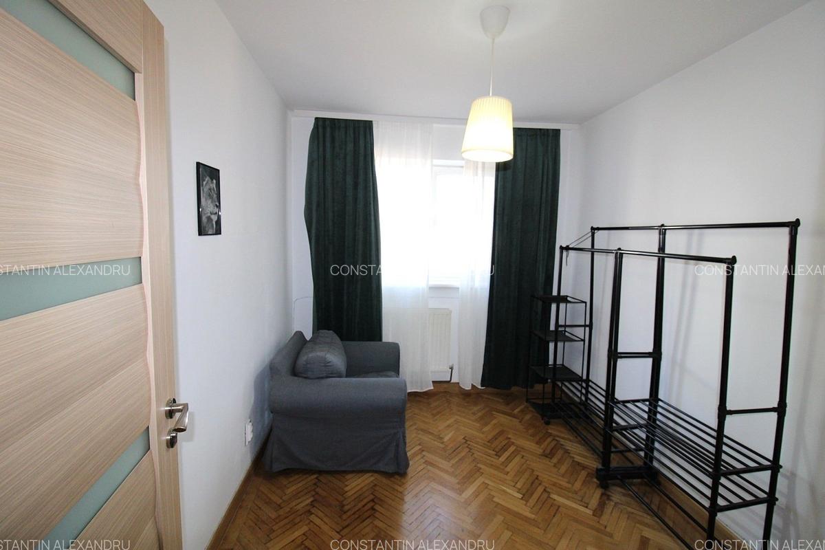 Apartament cu 3 camere in Centru langa Banca Nationala - 5