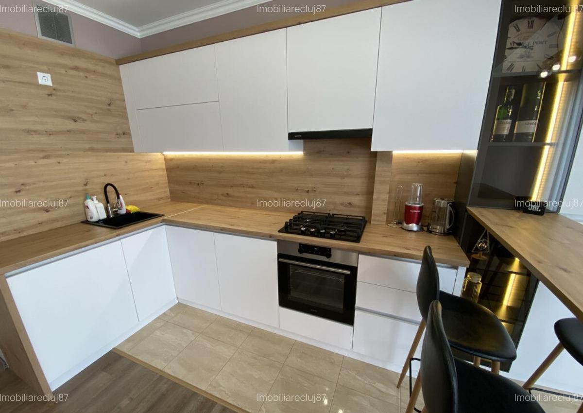 Se ofera spre inchiriere garsoniera situata pe Detunata - 3