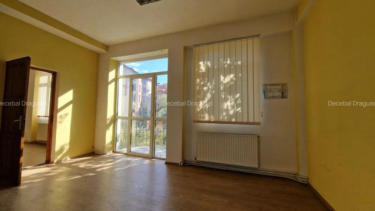 Birouri-Diverse destinatii-Nicopole-Parcare-Cod 4420 - 3
