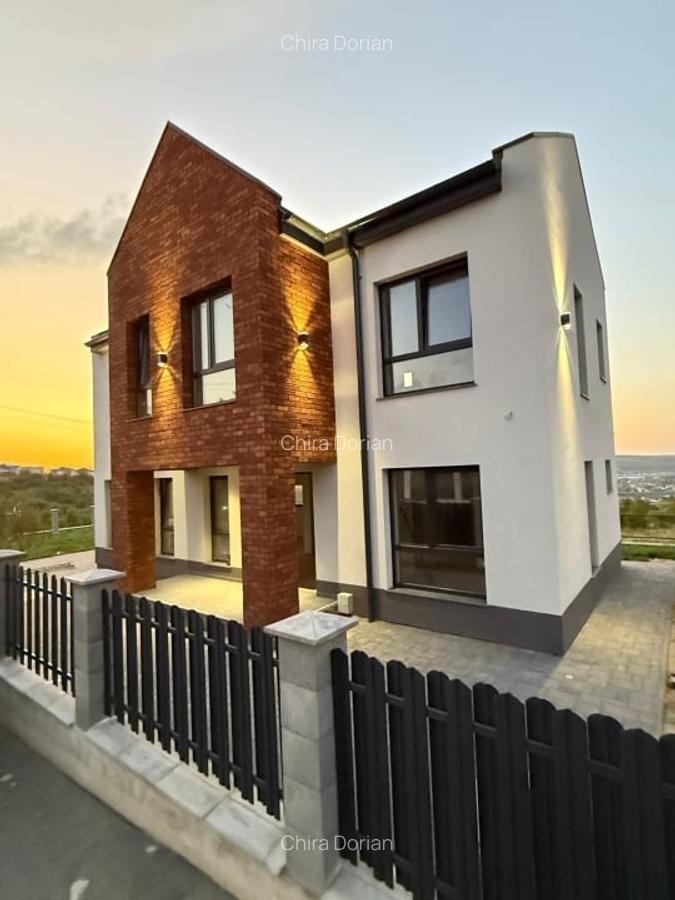 Case individuale cu 4 dormitoare in Dezmir  Zona linistita, 482 mp teren - 11