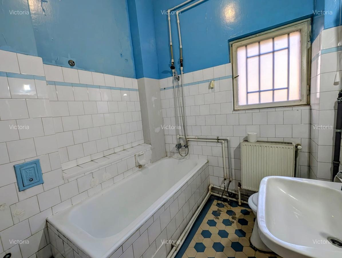 Apartament la parter de vila eleganta P+1 cu doar 2 apt,Parcul Carol,1/2 curte - 7