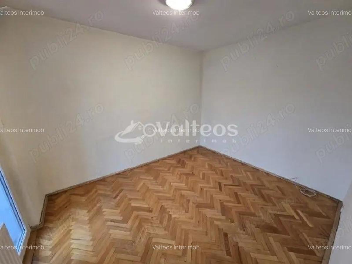 Re?i?a, apartament 2camere, etaj 2, Lunca Pomostului, zona Politie - 11 Re?i?a, apartament 2camere, etaj 2, Lunca Pomostului, zona Politie - 11