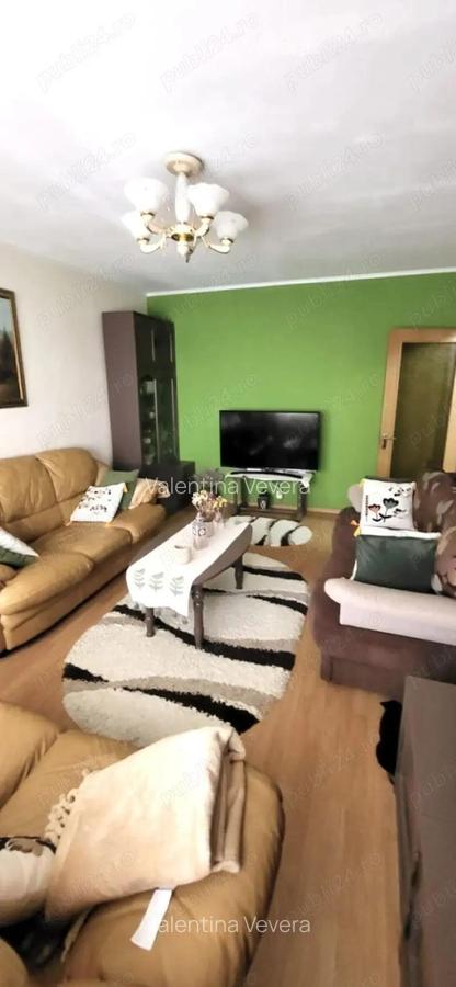 Apartament spatios, trei camere decomandate, etaj 1 din 4, IC Frimu - 1