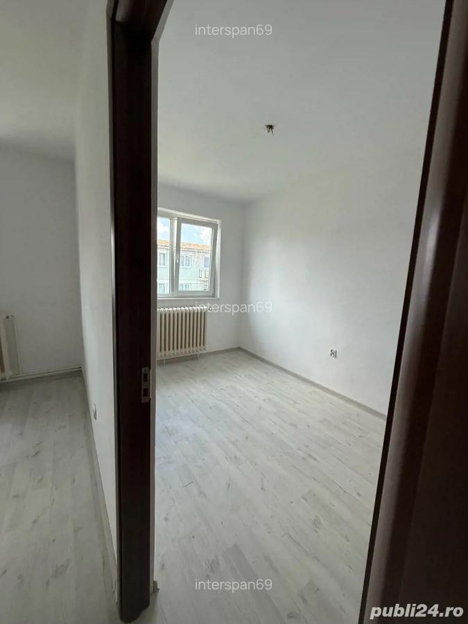 Apartament cu doua camere - 4