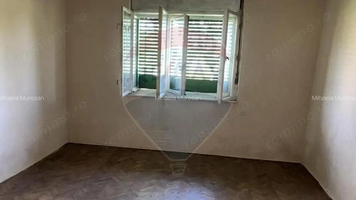 Casa 4 camere Seitin 2144 mp teren - 8