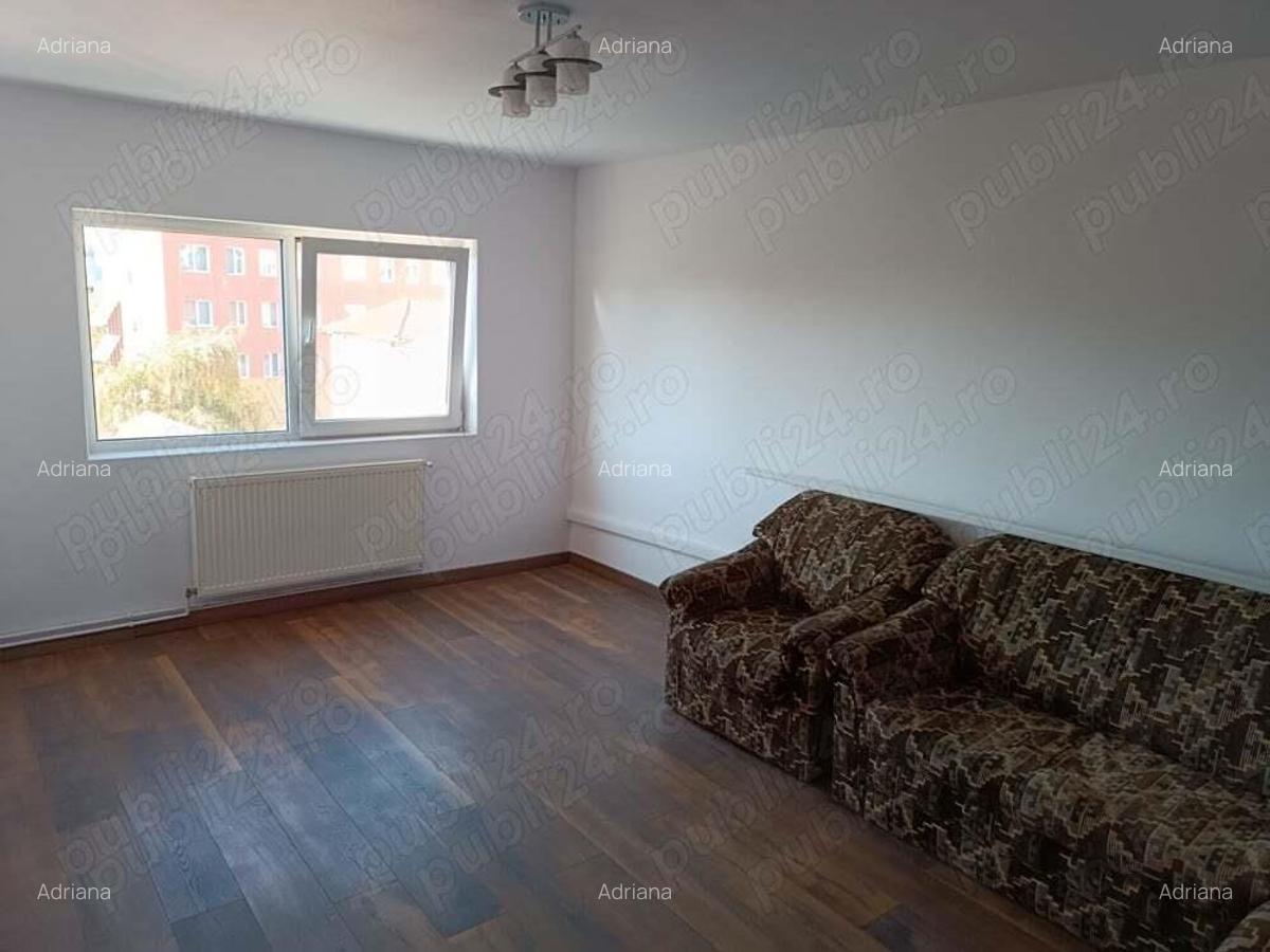 Apartament cu 3 camere in zona Simon Barnu?iu decomandat centrala proprie - 4