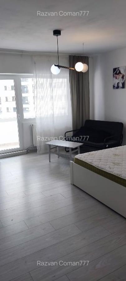 Proprietar inchiriez  garsoniera decomandata intrare Racadau - 1