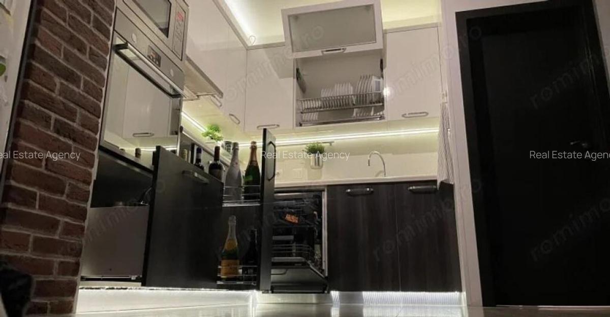 3 camere in zona Complexului Studentesc - 2