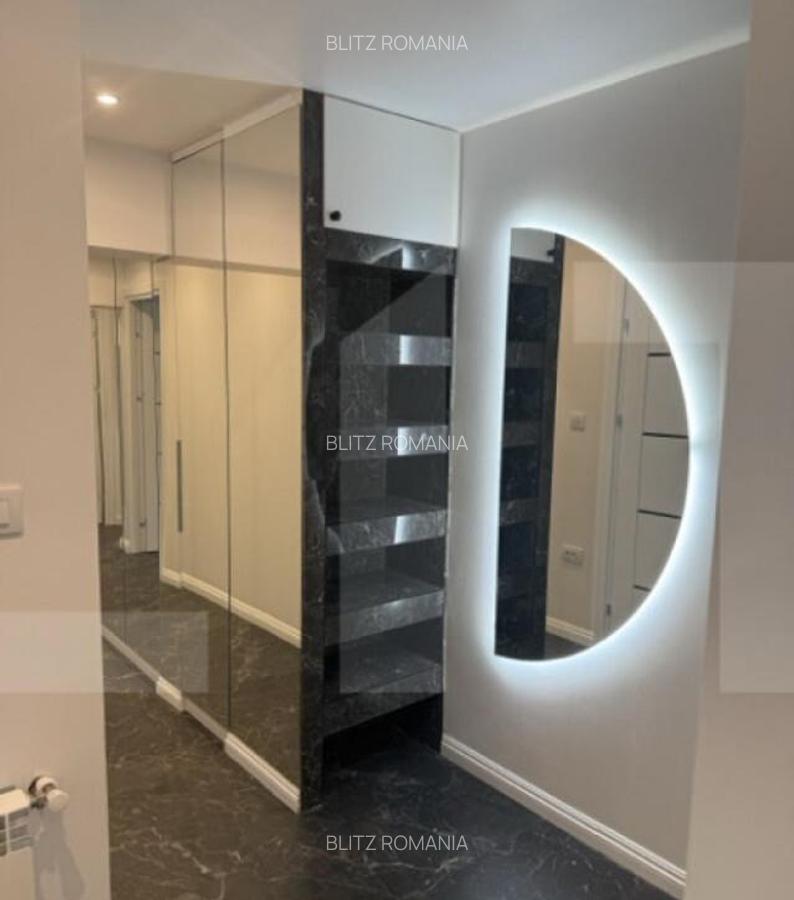 Apartament cu 3 camere, decomandat, 72 mp, zona Pia?a Mare - 9