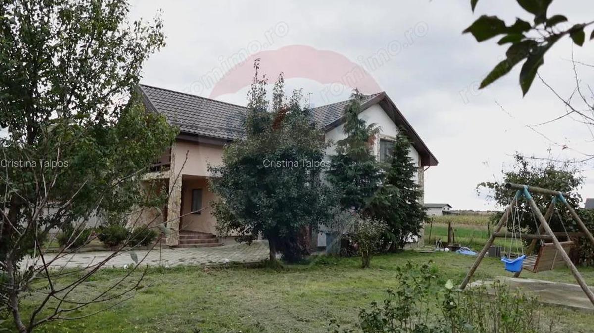 Exclusivitate! Casa spa?ioasa in Sasar cu curte ?i garaj 0% comision - 1