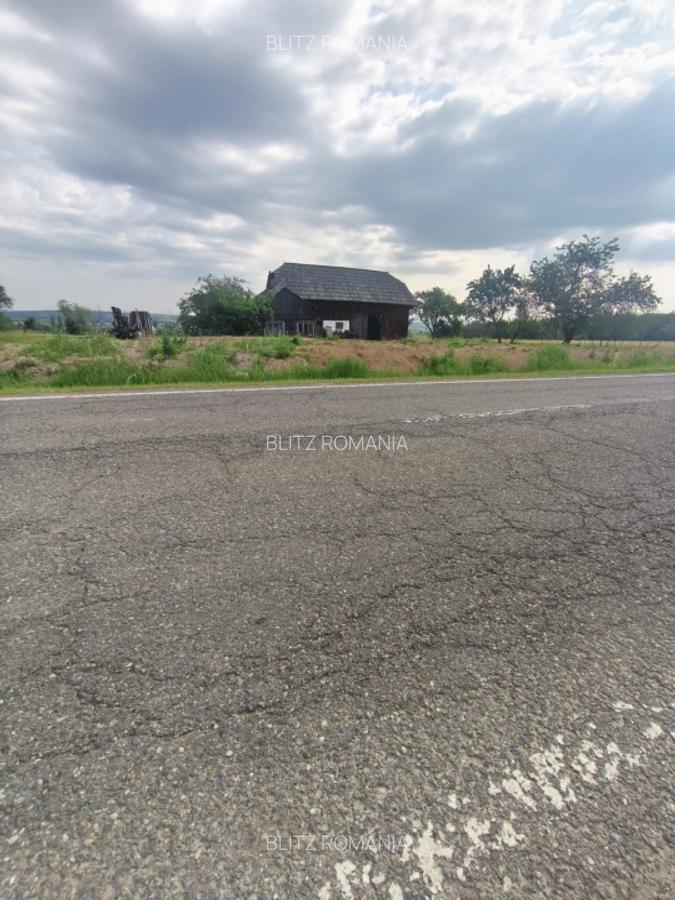 Casa+teren 5000mp, 70ml la DN 2E, zona Cacica, Radauti - 7