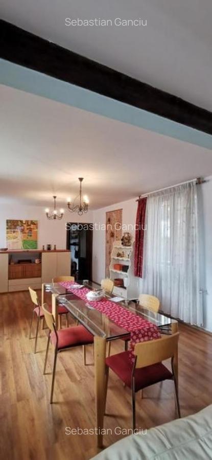 Busteni zona premium Vila lux supr 220mp terase 80mp - 18