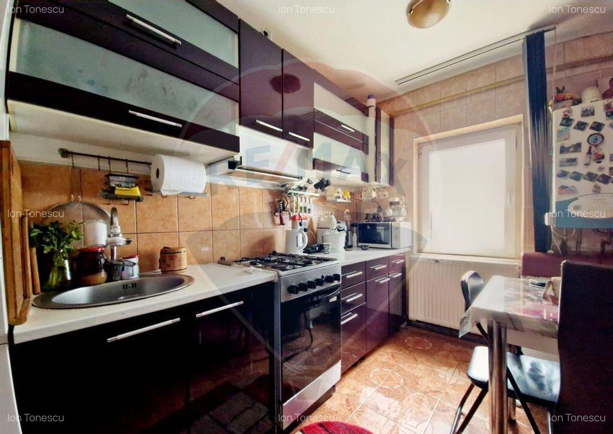 Apartament 2 camere / etaj 2 / Filiasi / zona Biserica Mare - 5