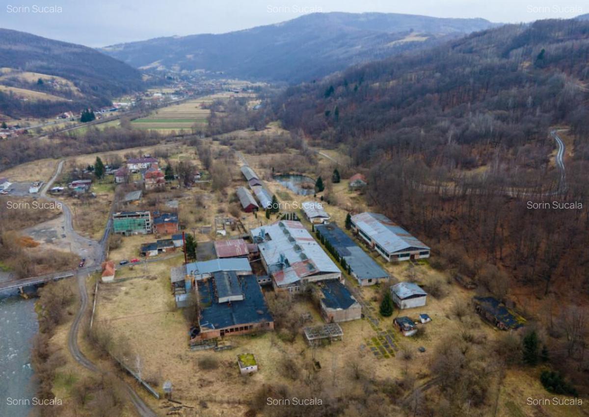Teren ?i spa?ii industriale, com. Negreni, sat Bucea, jud. - 12