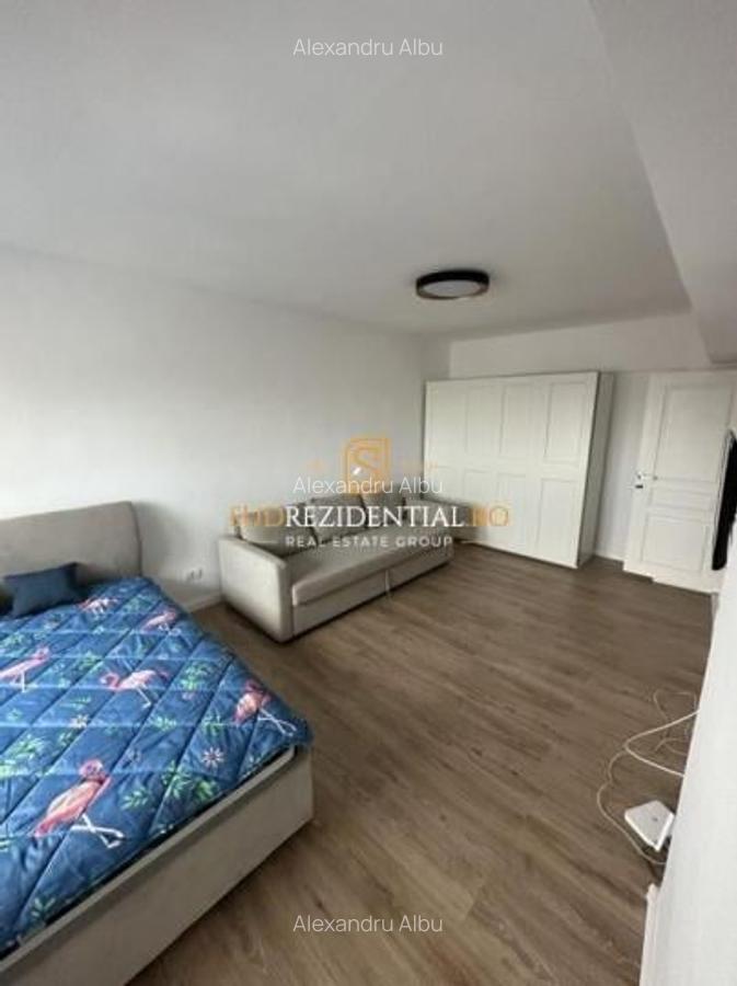 Apartament 1 camera, Unirii (P-ta Constitutiei), 40 mp, 5/10 - 8