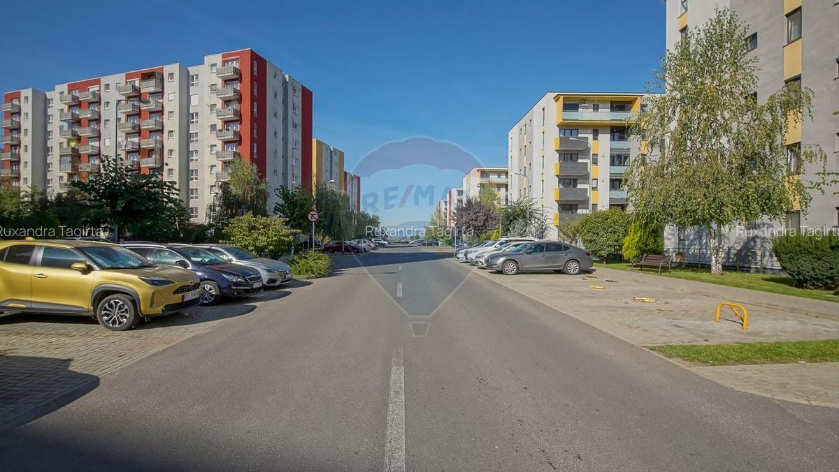 Apartament nelocuit cu priveliste deosebita|parcare|boxa - 18