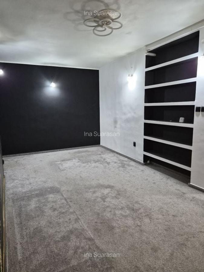 De vânzare Vilă individuala 11 camere curte proprie Parcul Carol - 9