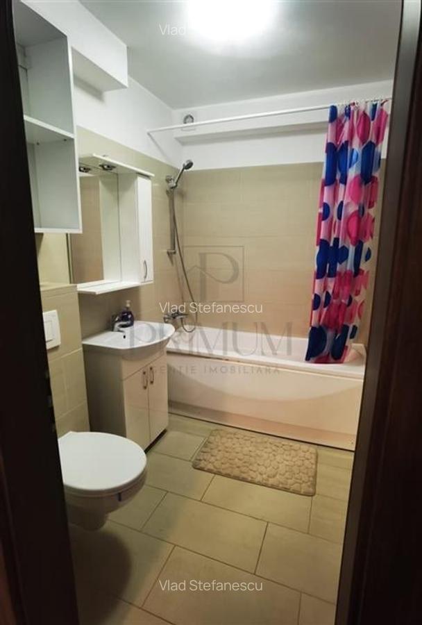 GIROC - 1 Camera - Mobilat si utilat - Etaj intermediar - 4