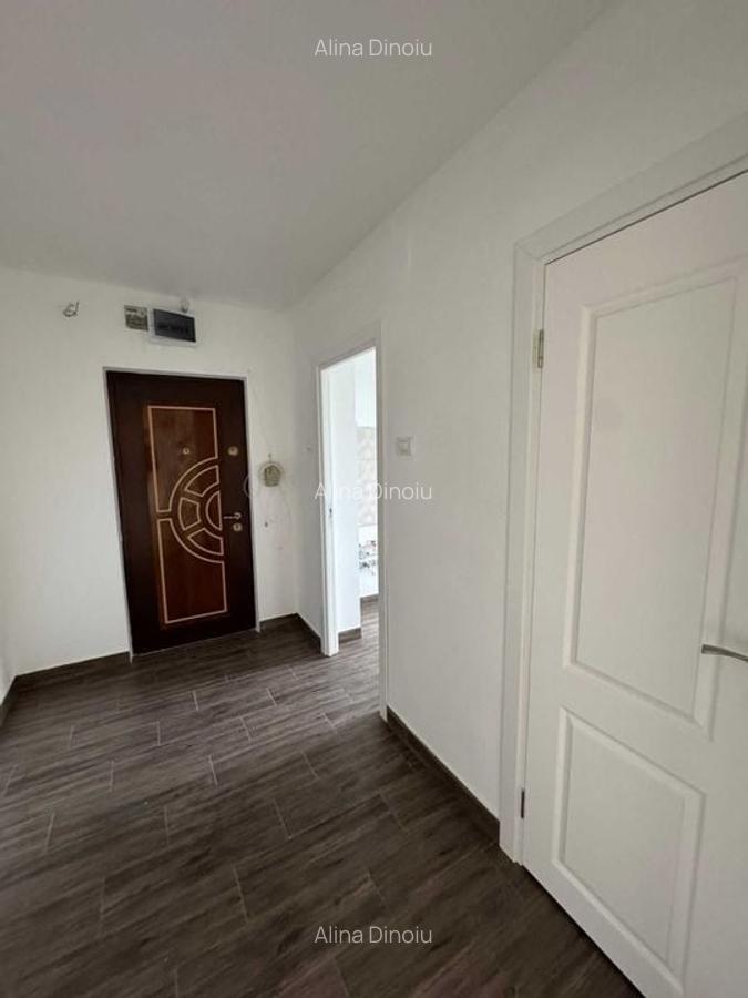 Apartament cu 3 camere semidecomandat în Titan - 8