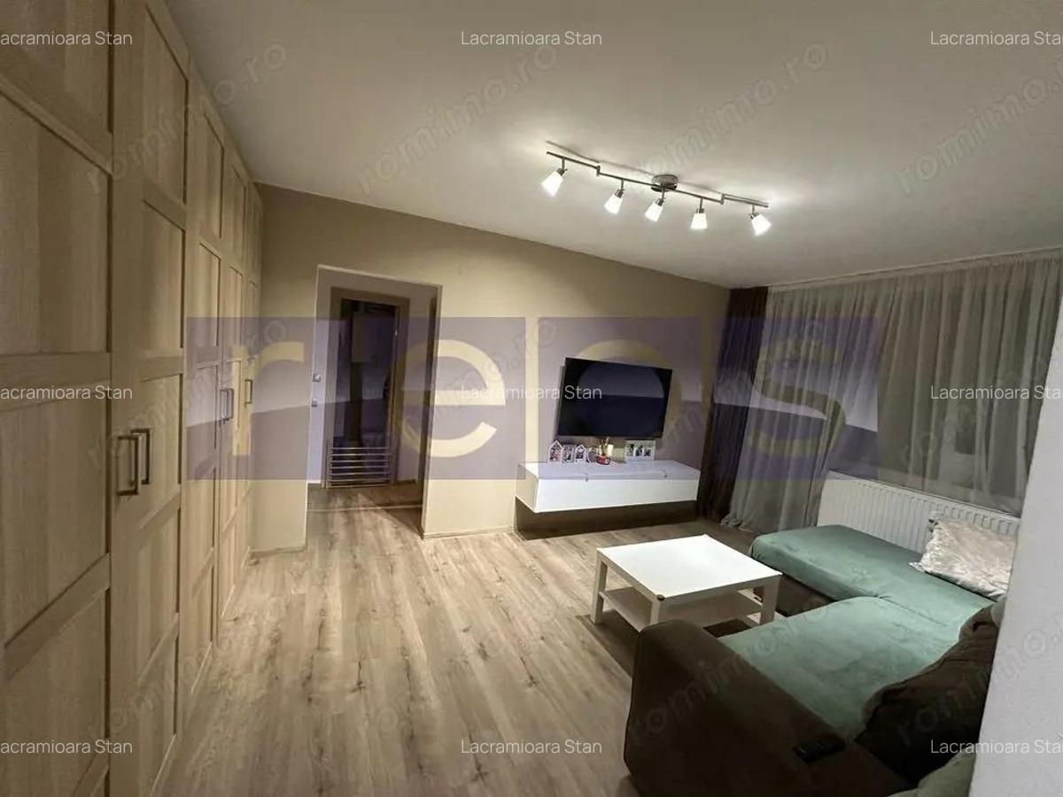 APARTAMENT DE VANZARE 2 CAMERE ZONA OBOR - 2