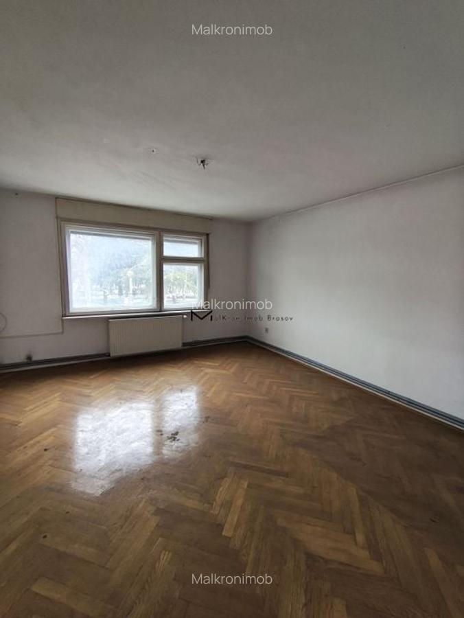 Casă Individuală de Vânzare - Str. Aurel Vlaicu, Brașov ? - 6