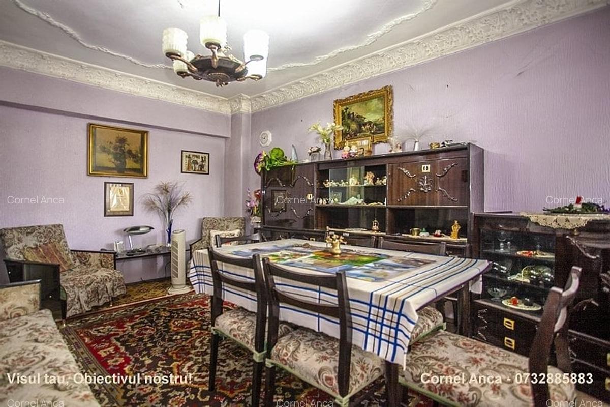 Apartament cu 3 camere in Constanta, zona Casa de Cultura, decomandat - 2