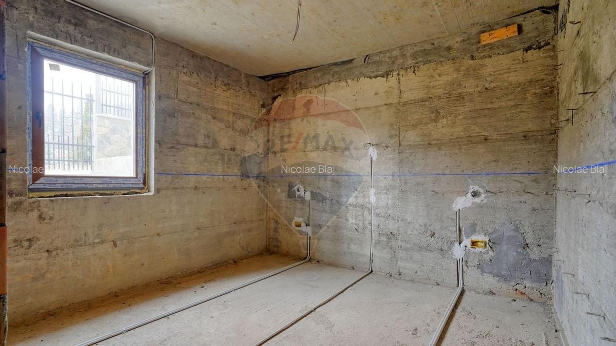 Casa / Vila cu 6 camere de vanzare in Predeal - 29