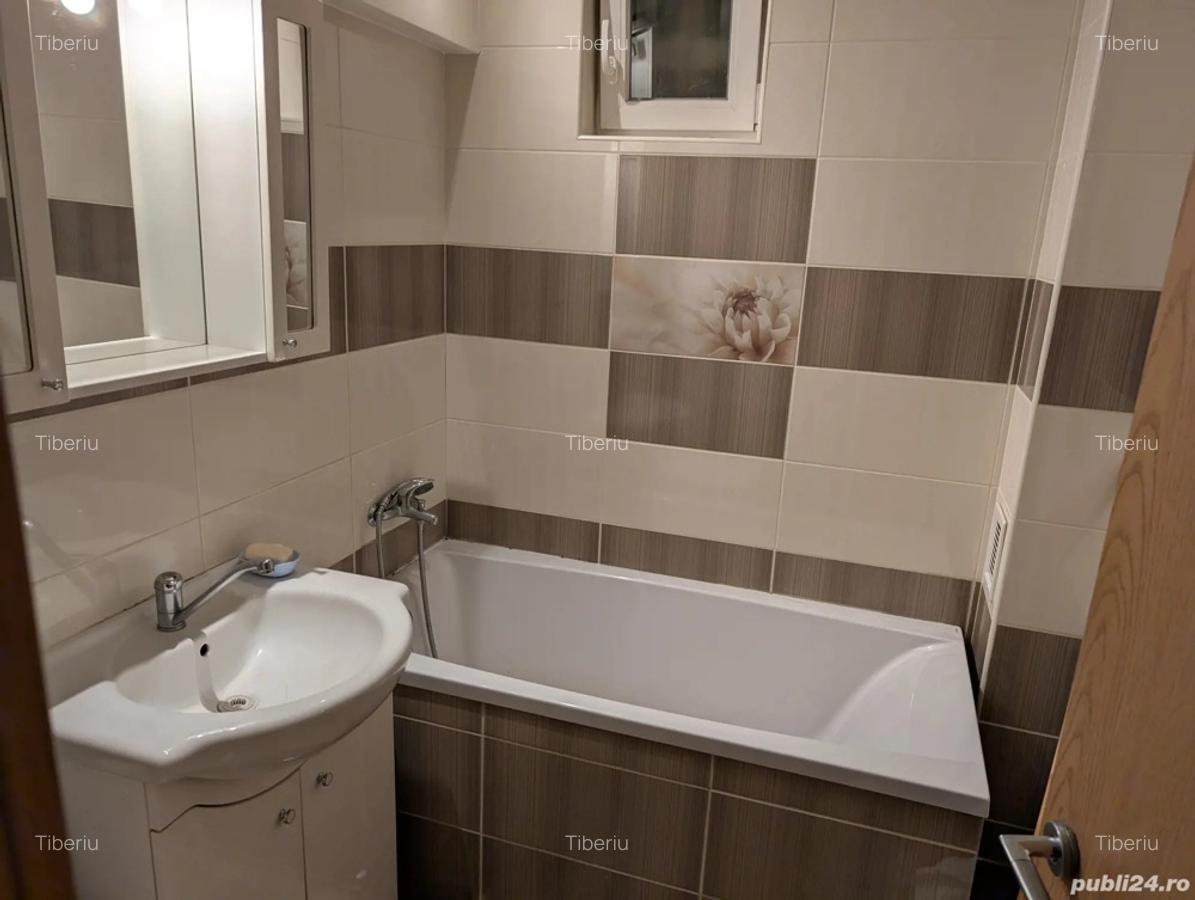 Proprietar inchiriez apartament 2 camere zona centrala. - 2