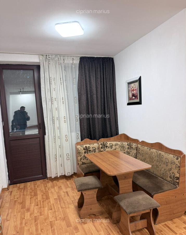 Inchiriez garsoniera - 5