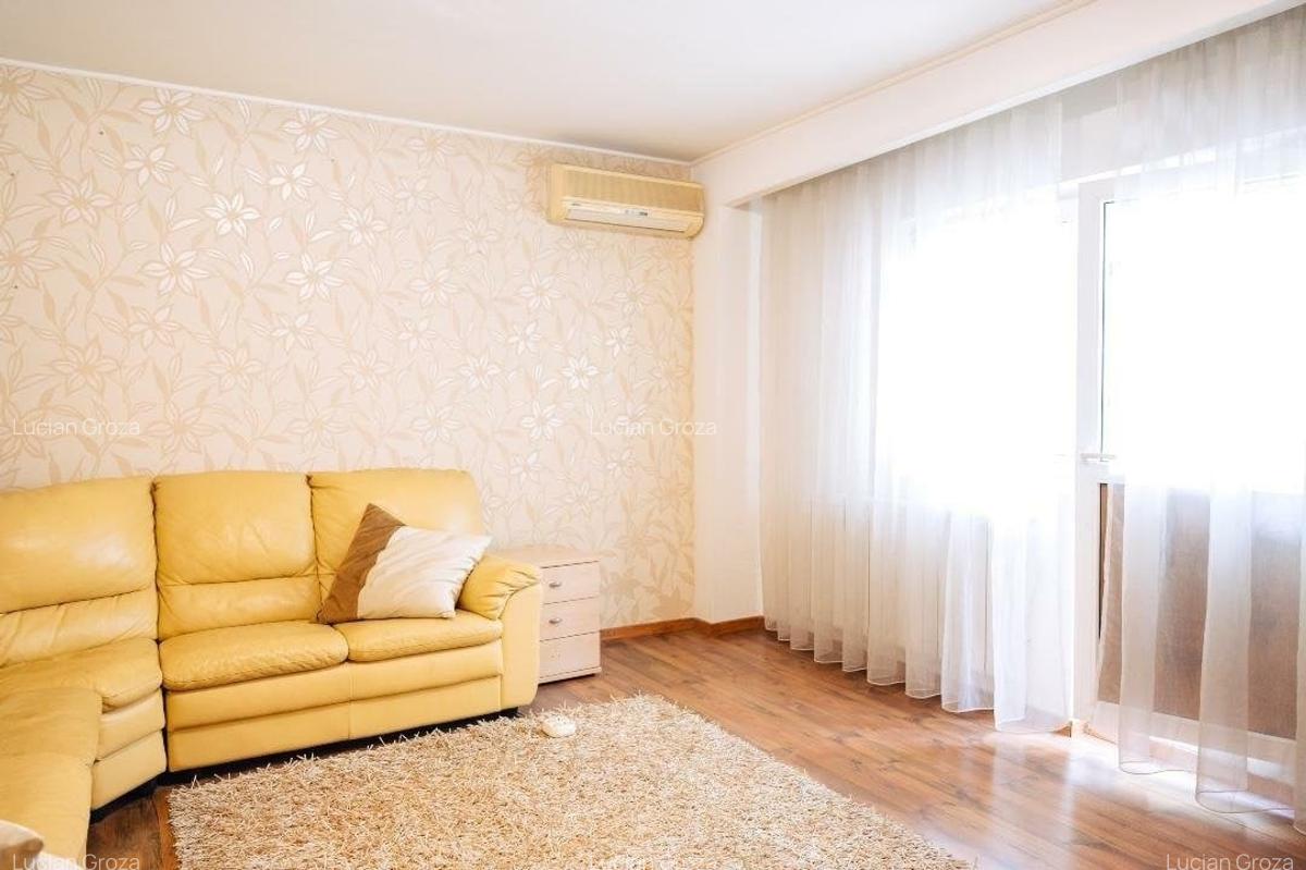 Apartament cu 2 camere decomandat, mobilat în Decebal - 1