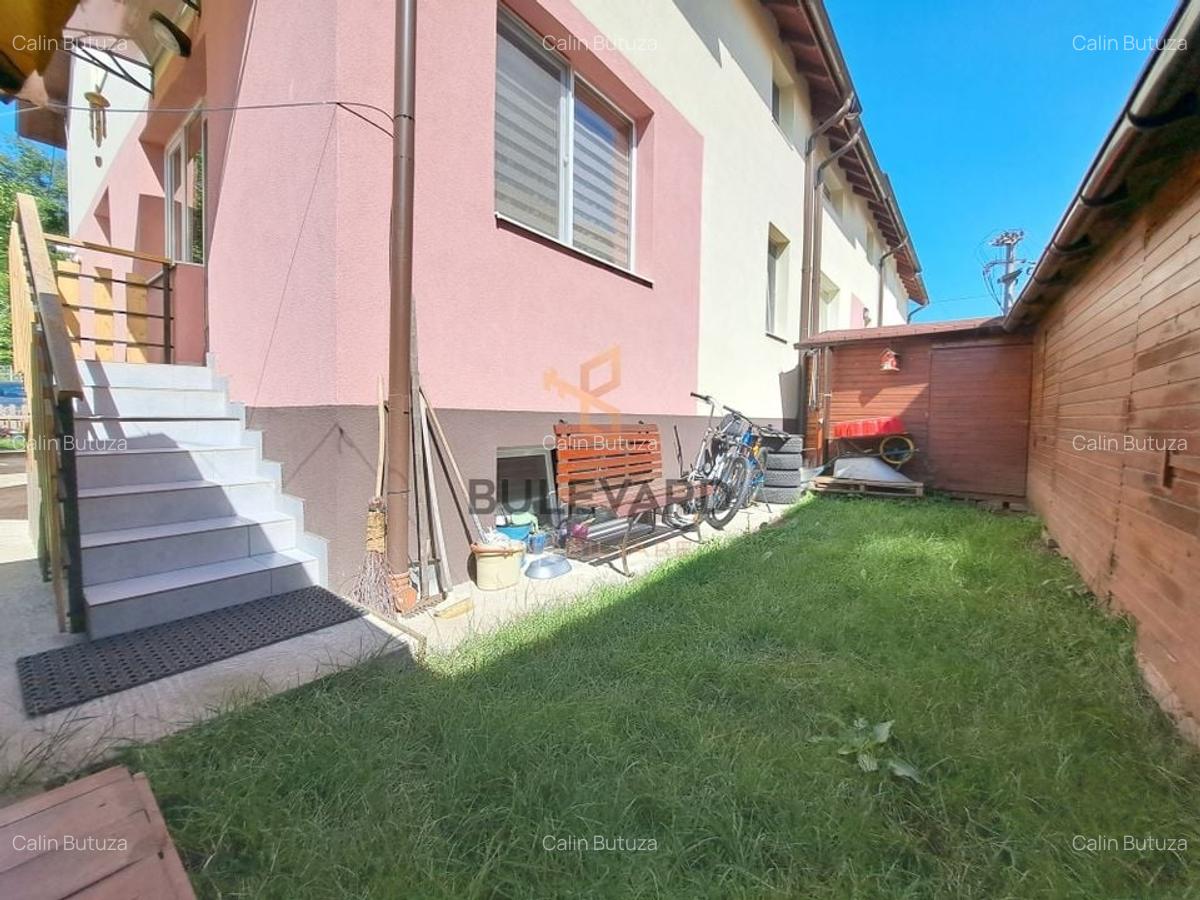Casa 206 mp utili + pod 60 mp, 4 parcari, 304 mp teren - 4