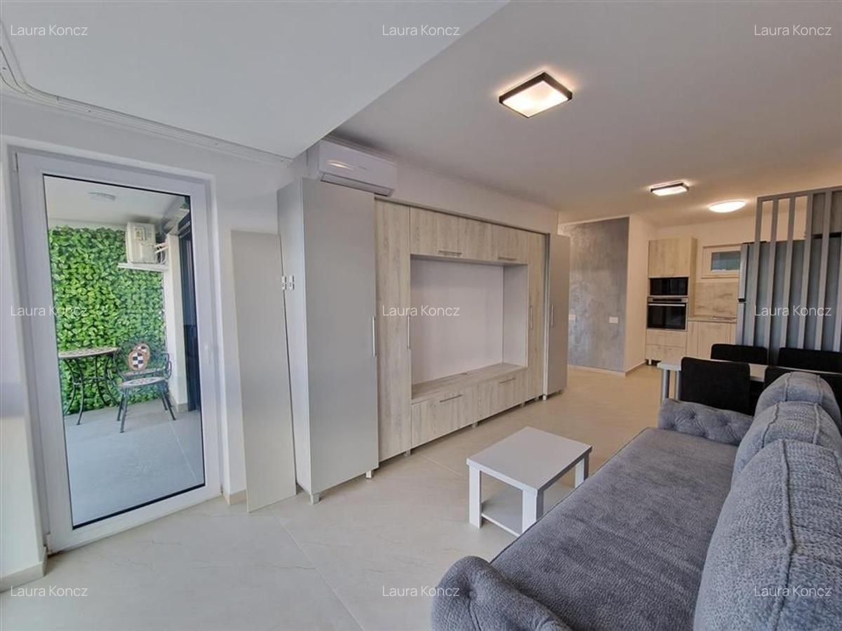 RECO apartament bloc nou ultracentral - 1