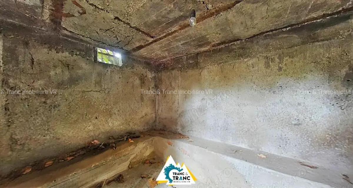 Casa spa?ioasa cu 3 camere, teren generos ?i anexe Curtici, Arad - 12