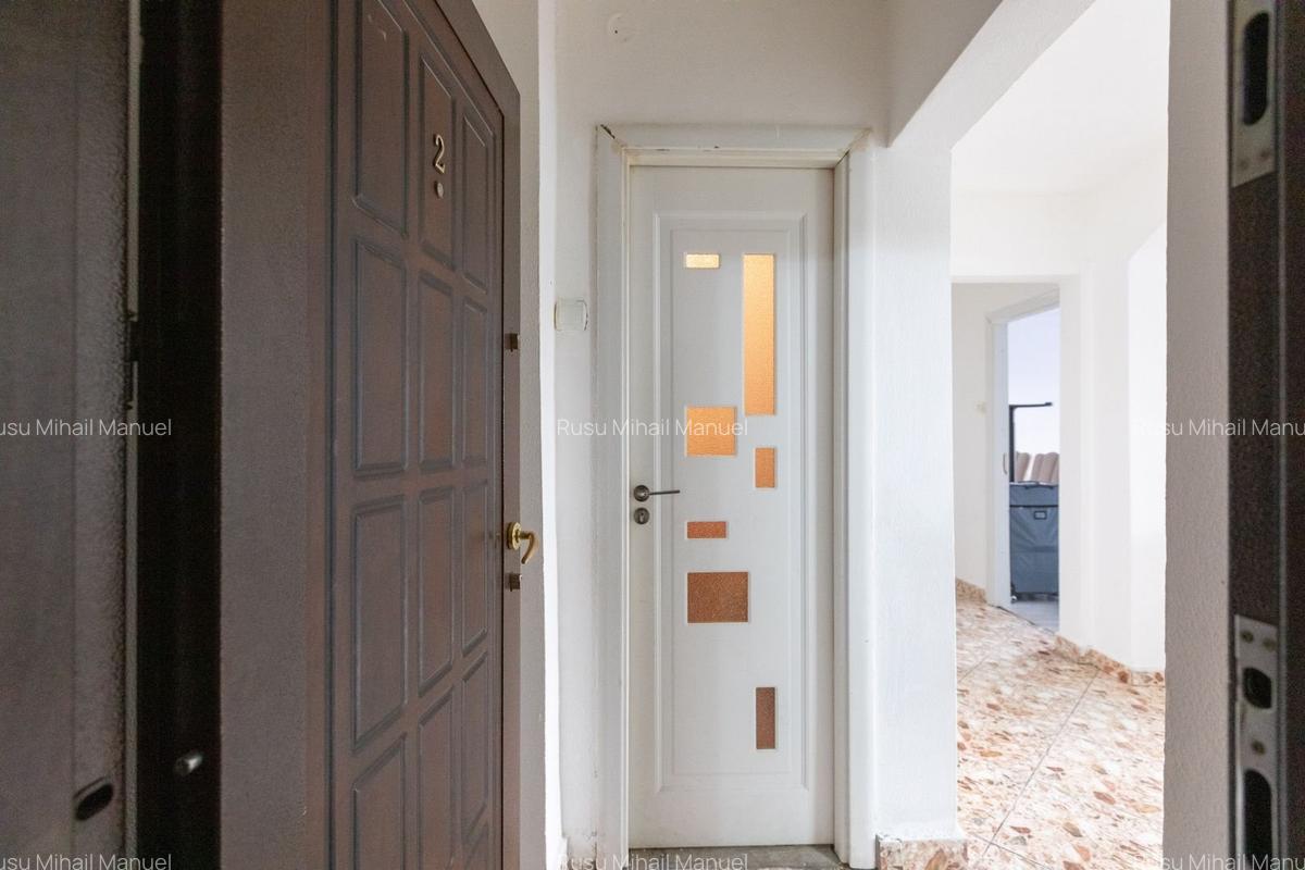 Apartament 3 camere decomandat, Mioritei - 14