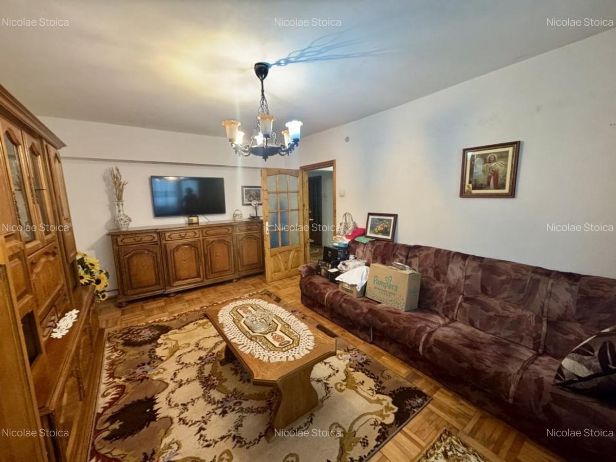 Apartament 3 camere parter inalt - 2