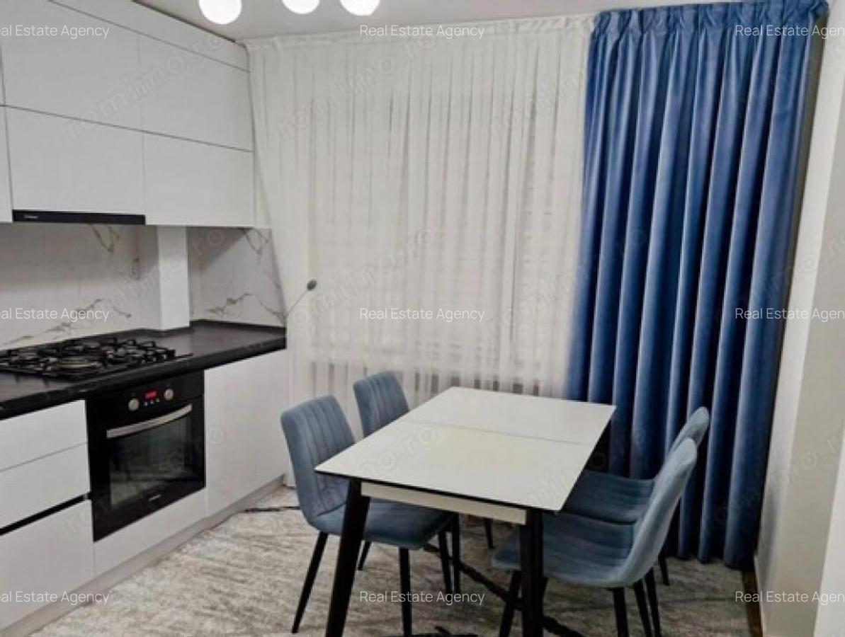 2 camere in zona Gheorghe Lazar - 2
