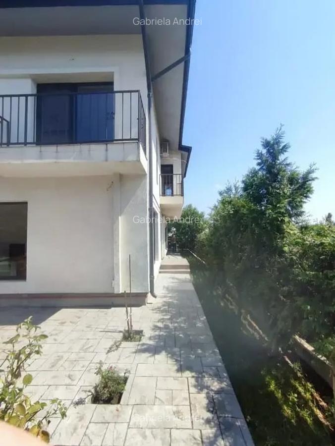 Casă cu 4 Camere | Langa Penny Odai | Semimobilata | Pod, Gradina - 2