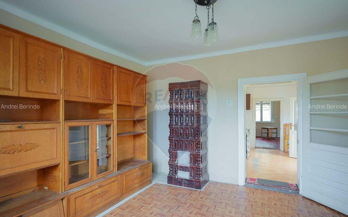 Casa cu 4 camere de vanzare ?i teren 4063 mp, in Ineu... - 7