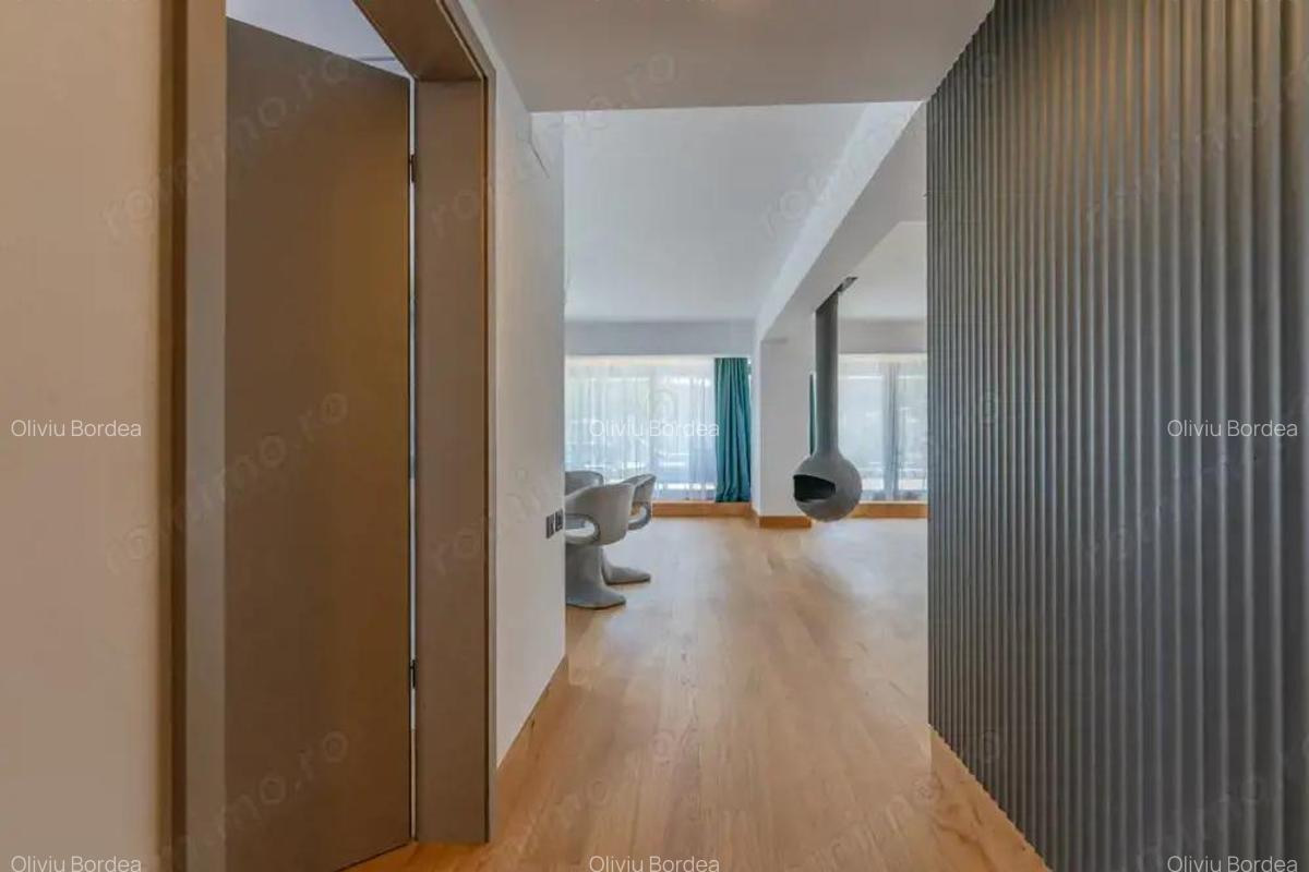 TRAIE?TE LUXUL PENTHOUSE UNIC CU VEDERE SPRE TAMPA - 11