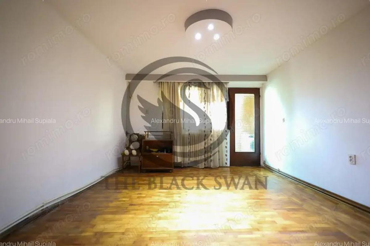Casa/Vila cu 8 camere de vanzare | Strejnicu, Prahova | Comision 0% - 6