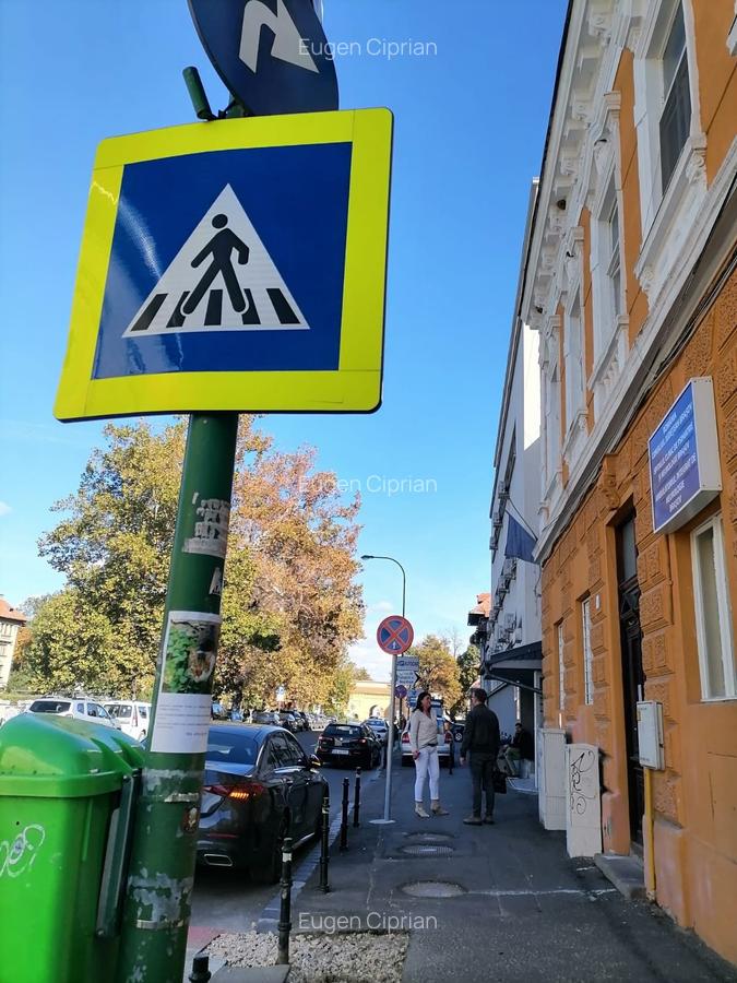 Apartament cu 3 camere circular în Centrul Istoric - 2