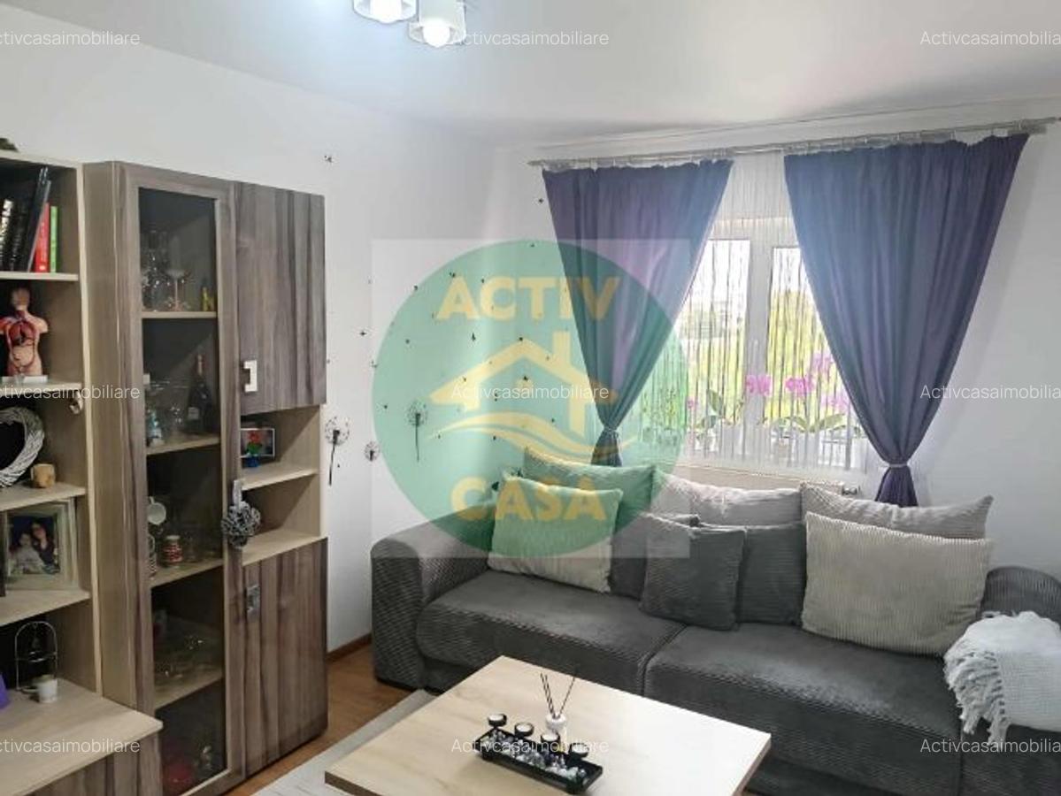 Apartament 2 camere, zona centrala - 1