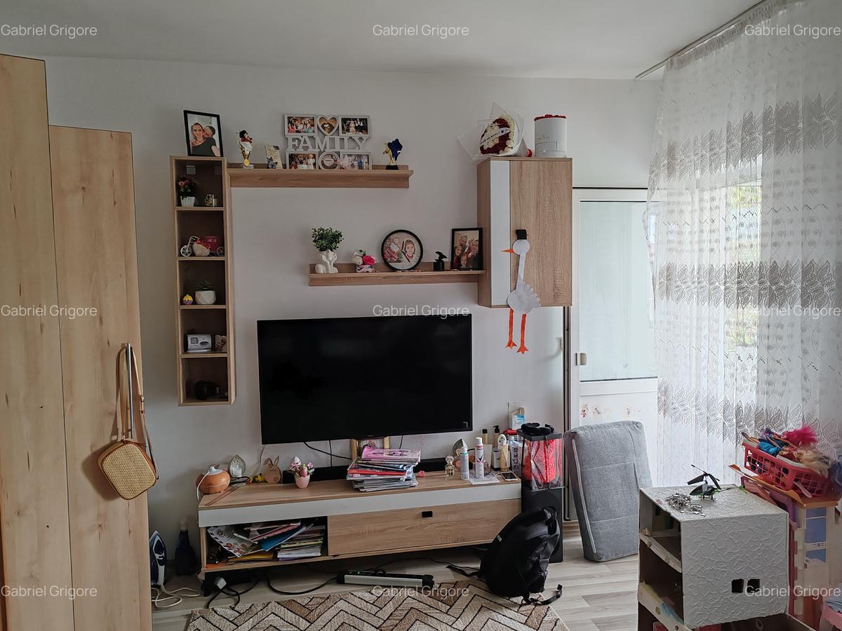 Apartament cu 2 camere semidecomandat în Central - 1