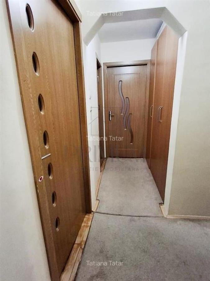Aradului - 3 camere - decomandat - centrala proprie - ZONA EXCELENTA - 6