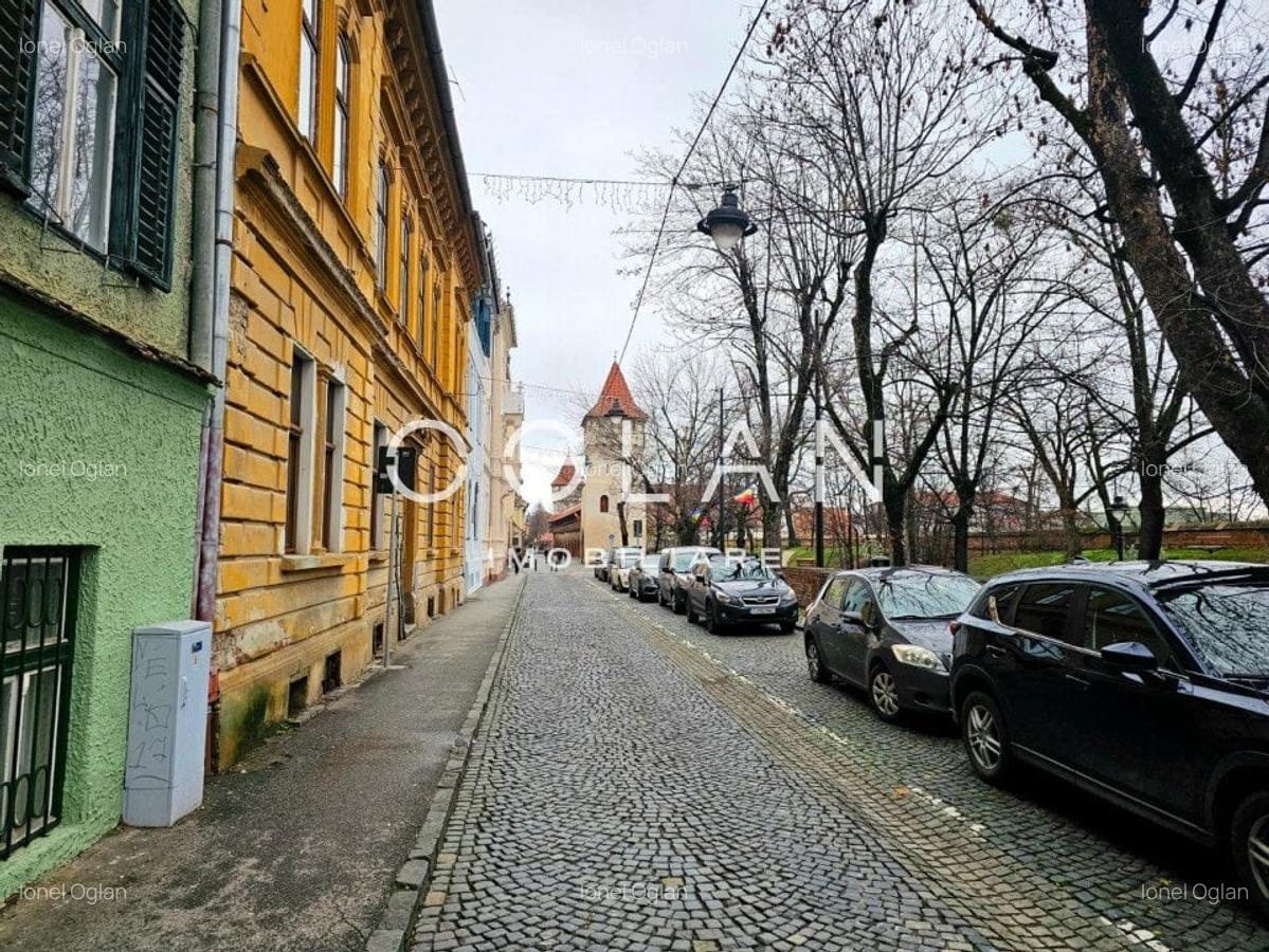 Apartament 3 cam ultracentral, etaj 1, str. Cetatii - COMISION 0% - 2