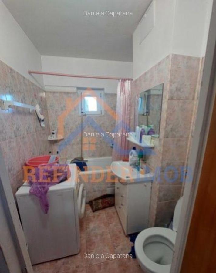 Apartament cu 3 camere decomandat în Drumul Taberei - 4