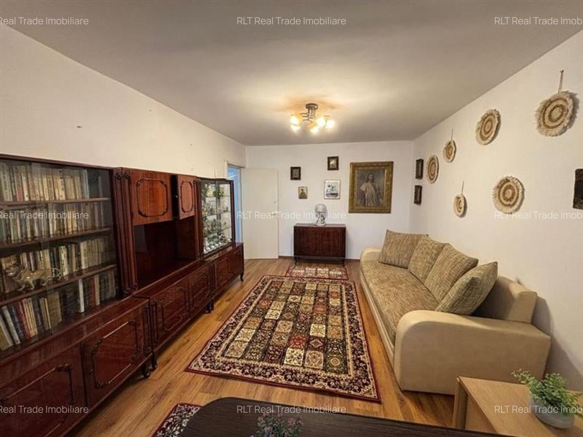 Apartament 3 camere Tractorul - 2