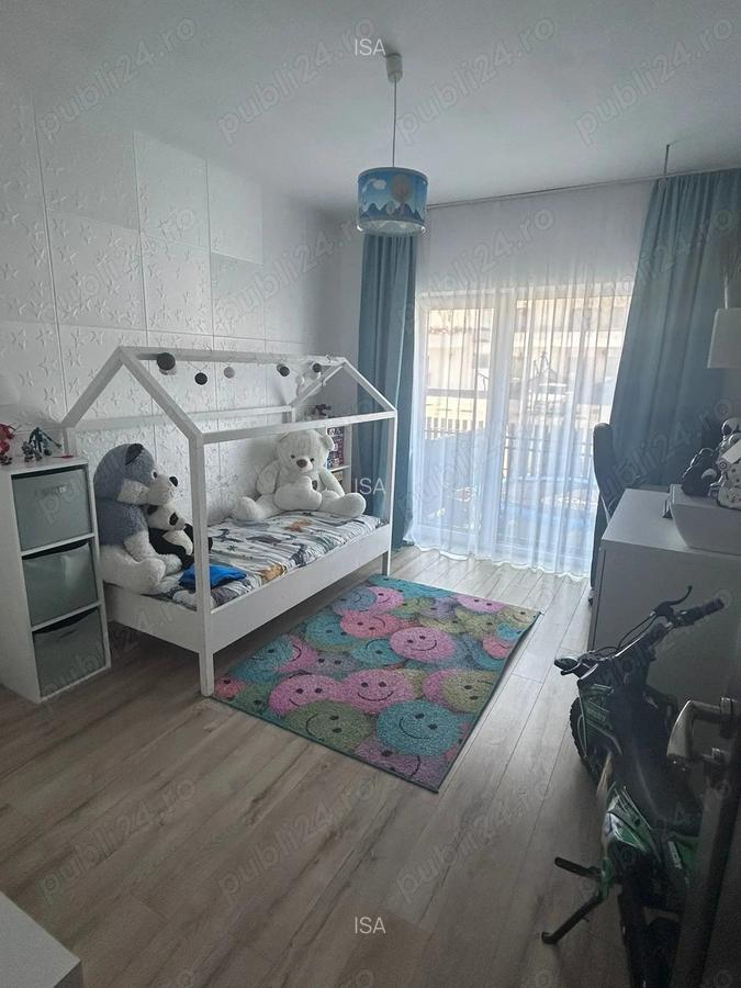 De vanzare apartament 3 camere cu gradina de 105 mp Calea Cisnadiei - 3