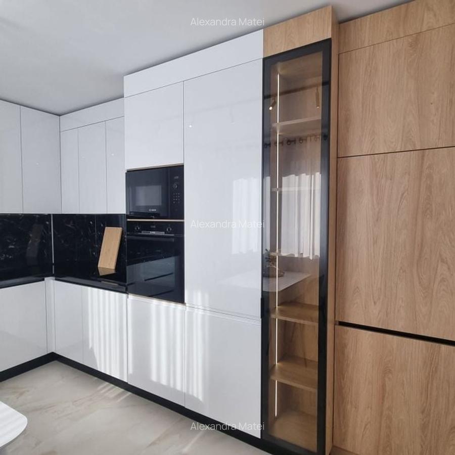 Vila tip duplex de închiriat - 5 camere - 10
