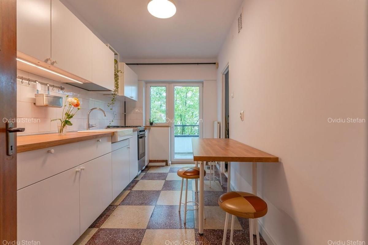 Apartament 3 Camere Decomandat de Închiriat - Zonă Centrală, Brașov - 9